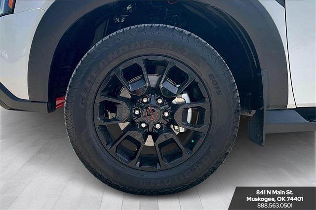 new 2025 Nissan Armada car, priced at $77,119