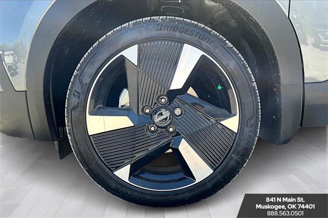 new 2025 Nissan Kicks car, priced at $28,459