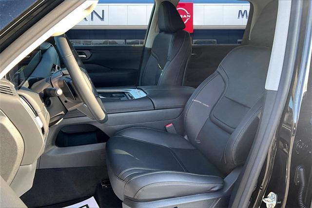 new 2025 Nissan Armada car, priced at $59,926