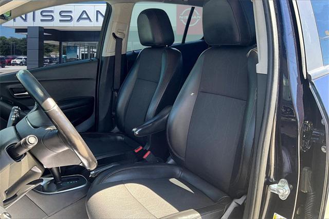used 2022 Chevrolet Trax car, priced at $15,491