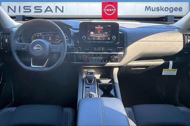 new 2025 Nissan Pathfinder car, priced at $37,205