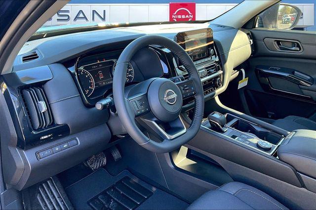 new 2025 Nissan Pathfinder car, priced at $37,205