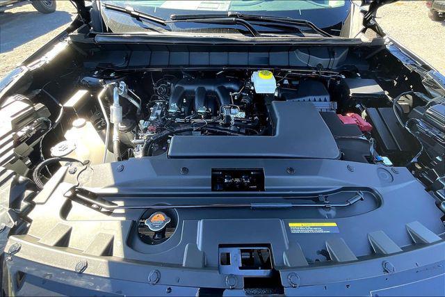 new 2025 Nissan Pathfinder car, priced at $37,205