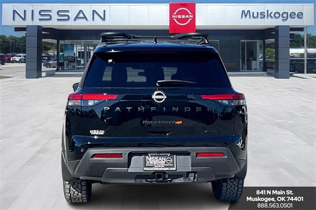 new 2025 Nissan Pathfinder car, priced at $43,212