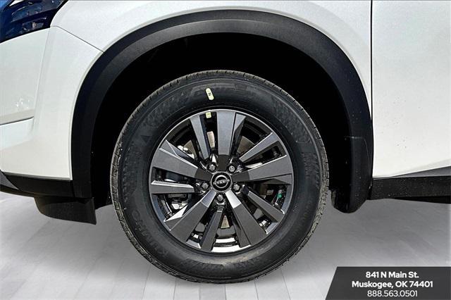new 2025 Nissan Pathfinder car, priced at $37,177