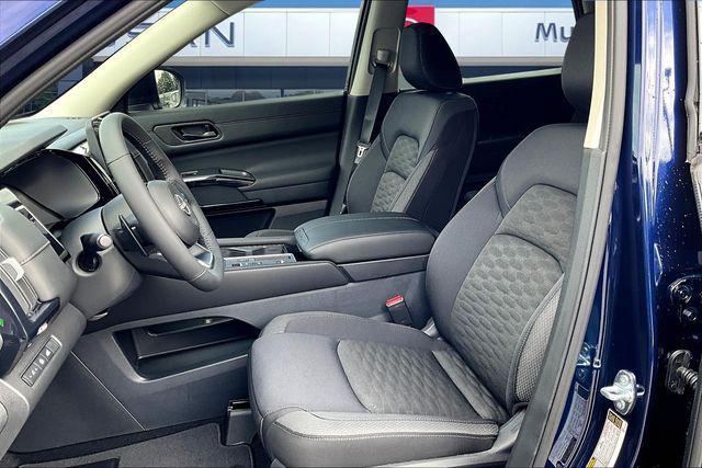 new 2025 Nissan Pathfinder car, priced at $34,866
