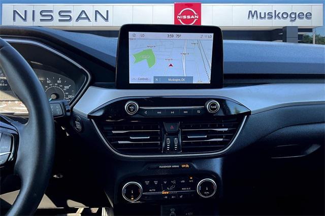 used 2022 Ford Escape car, priced at $20,311