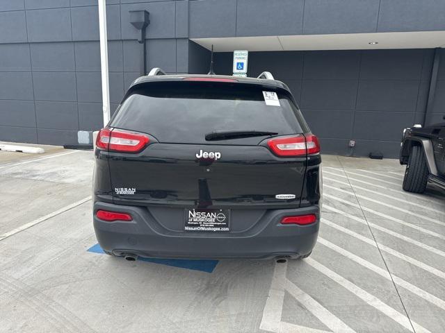 used 2014 Jeep Cherokee car, priced at $13,989