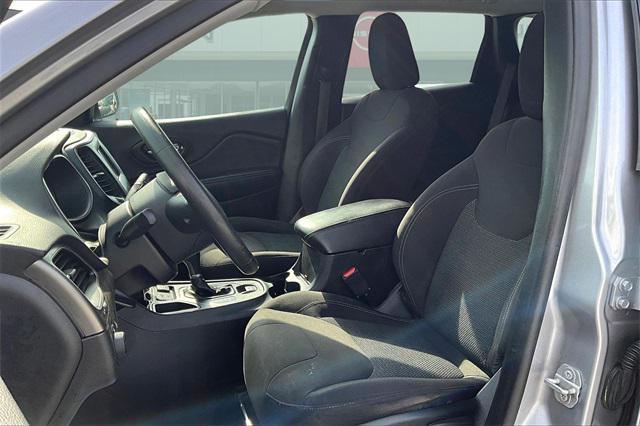 used 2019 Jeep Cherokee car, priced at $12,949