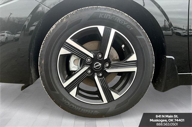 new 2025 Nissan Sentra car, priced at $24,057