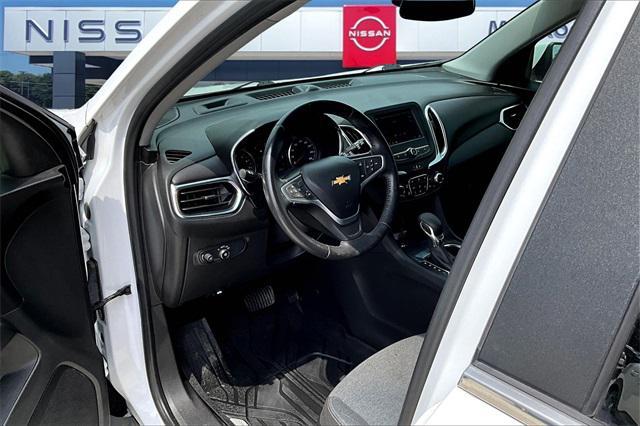 used 2022 Chevrolet Equinox car, priced at $19,200