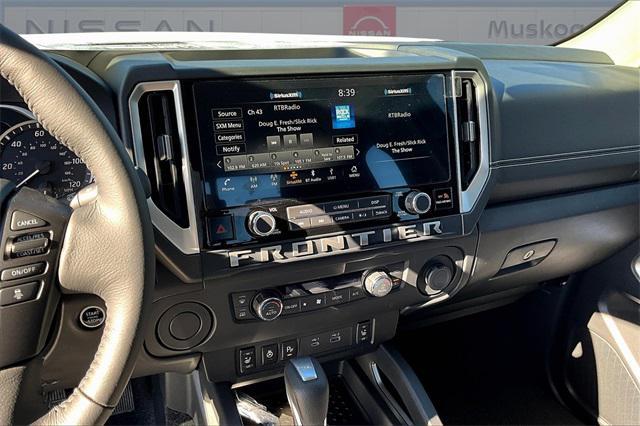 new 2025 Nissan Frontier car, priced at $31,946