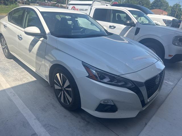 used 2022 Nissan Altima car, priced at $21,727