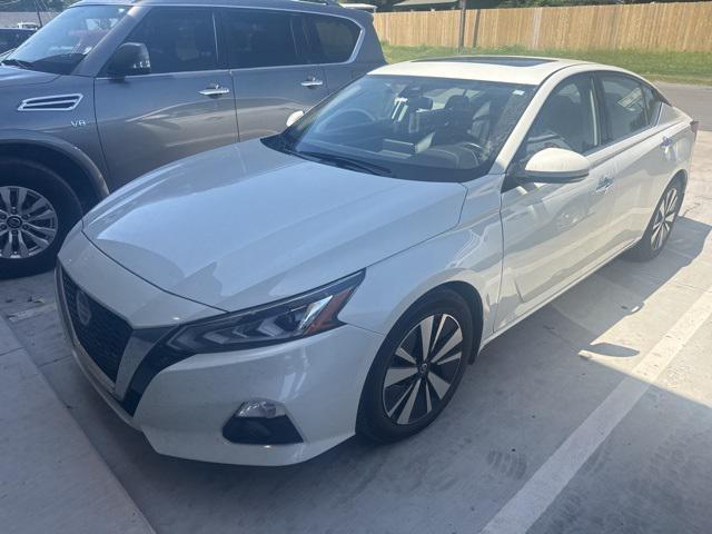 used 2022 Nissan Altima car, priced at $21,727