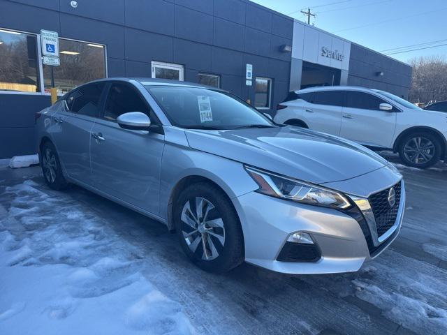 used 2020 Nissan Altima car, priced at $15,902