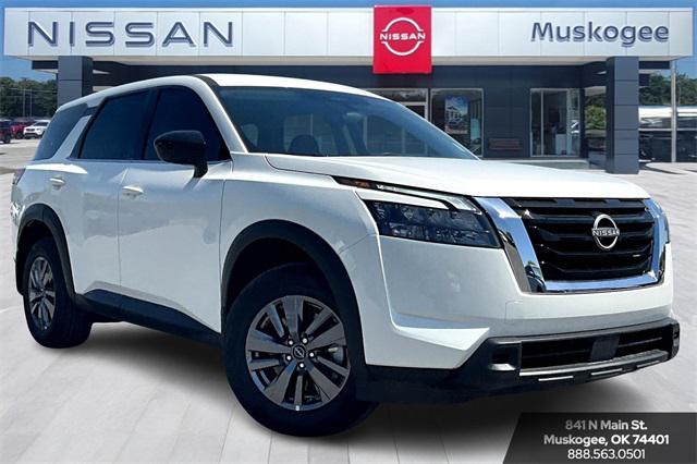 new 2025 Nissan Pathfinder car, priced at $37,419