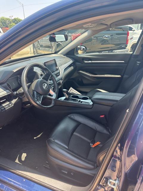 used 2023 Nissan Altima car, priced at $22,187