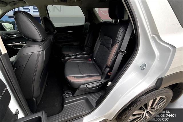 new 2025 Nissan Pathfinder car, priced at $49,045