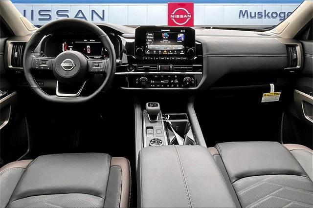 new 2025 Nissan Pathfinder car, priced at $49,045