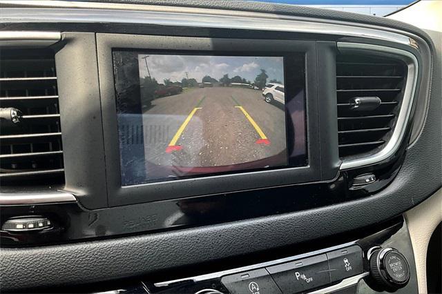 used 2020 Chrysler Pacifica car, priced at $14,849