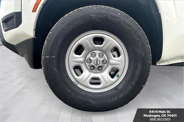 new 2025 Nissan Frontier car, priced at $28,041
