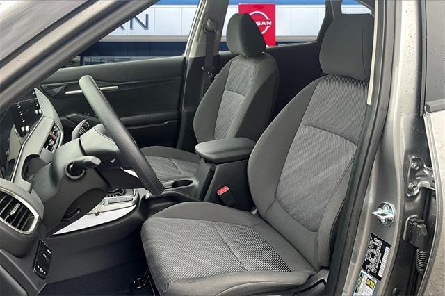 used 2025 Kia Seltos car, priced at $23,933