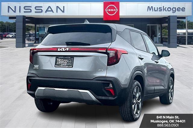 used 2025 Kia Seltos car, priced at $23,933