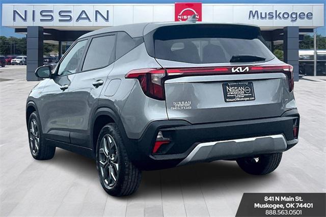 used 2025 Kia Seltos car, priced at $23,933