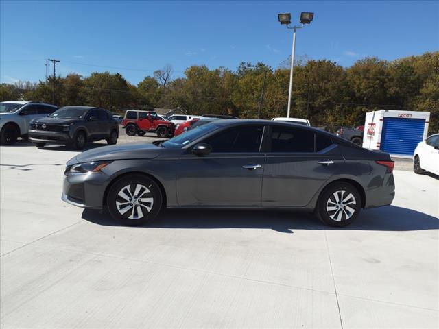 new 2025 Nissan Altima car, priced at $26,122