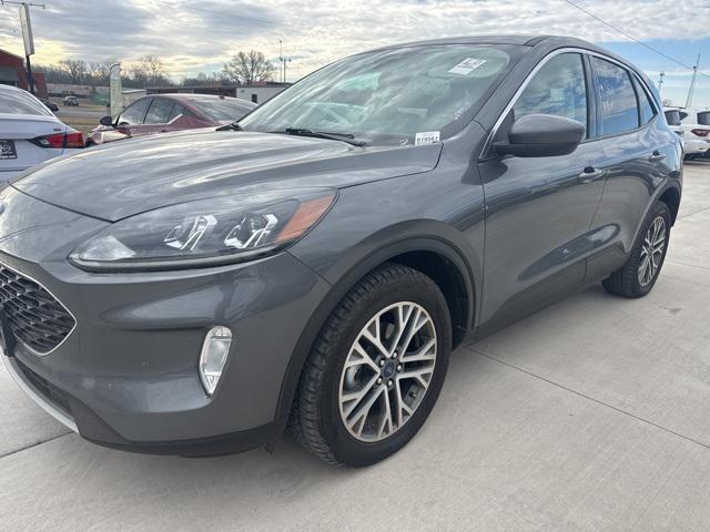 used 2022 Ford Escape car, priced at $19,999
