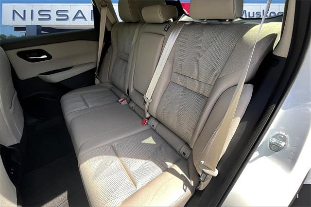 new 2025 Nissan Rogue car, priced at $33,041