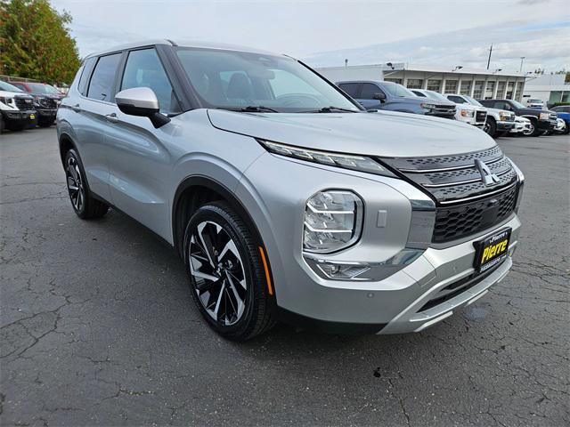 used 2023 Mitsubishi Outlander car, priced at $23,978