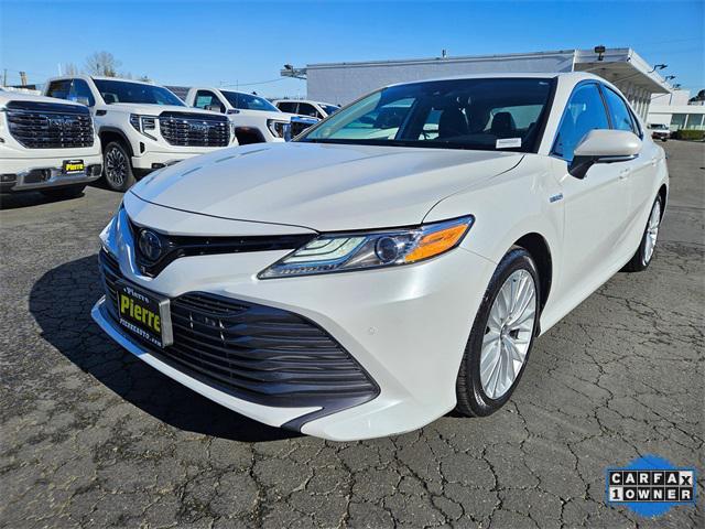 used 2019 Toyota Camry Hybrid car, priced at $25,786