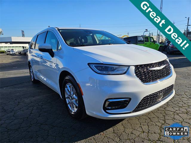 used 2023 Chrysler Pacifica car, priced at $22,386