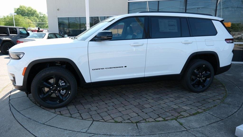 new 2024 Jeep Grand Cherokee L car, priced at $50,766