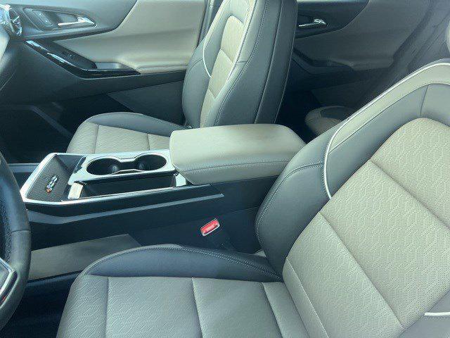 used 2025 Chevrolet Equinox car, priced at $29,477