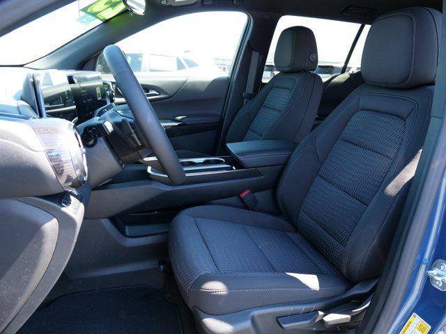 new 2025 Chevrolet Equinox car, priced at $29,995