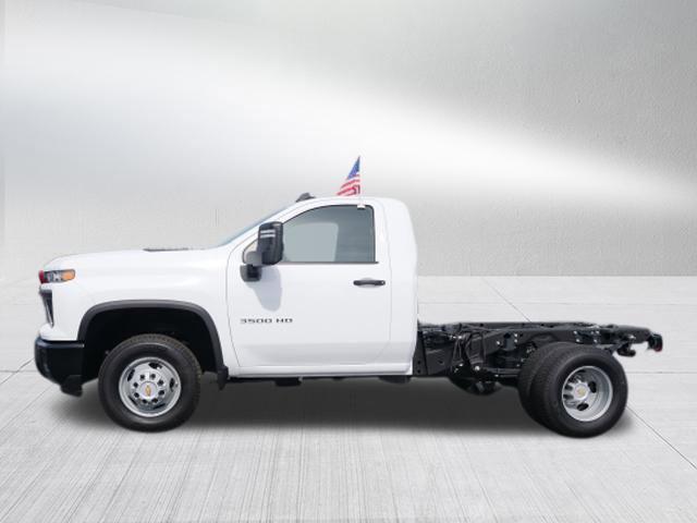 new 2025 Chevrolet Silverado 3500 car, priced at $51,438