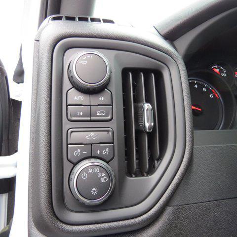 new 2024 Chevrolet Silverado 1500 car, priced at $47,615