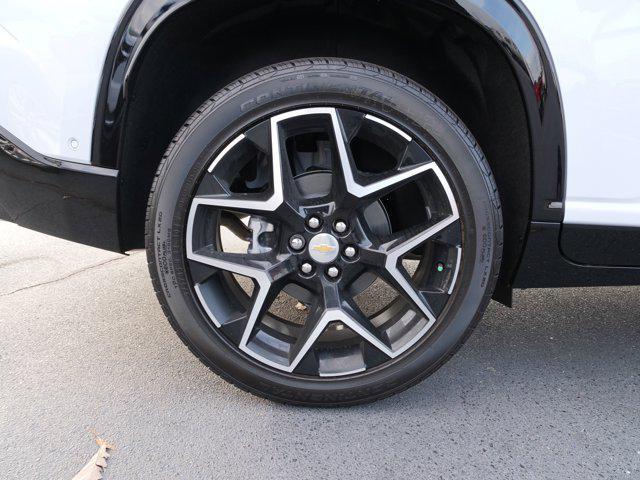 new 2026 Chevrolet Traverse car, priced at $59,490