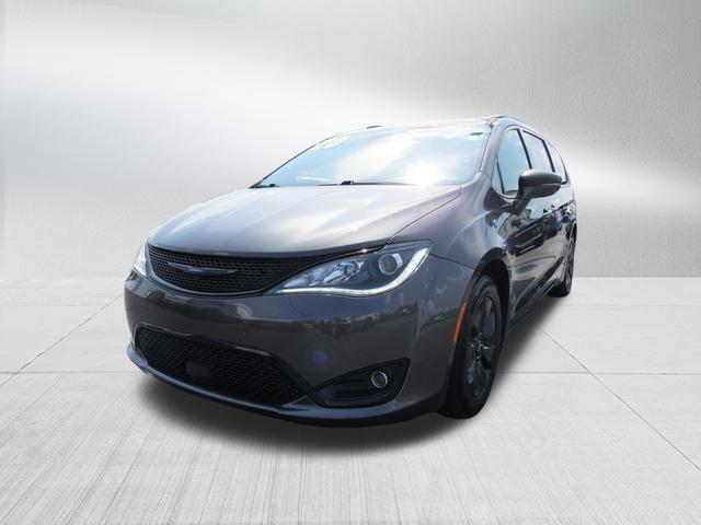 used 2020 Chrysler Pacifica Hybrid car, priced at $28,605