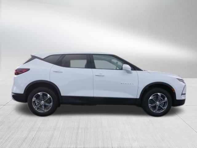 new 2025 Chevrolet Blazer car, priced at $36,095