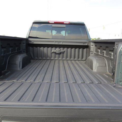 new 2025 Chevrolet Silverado 1500 car, priced at $57,580