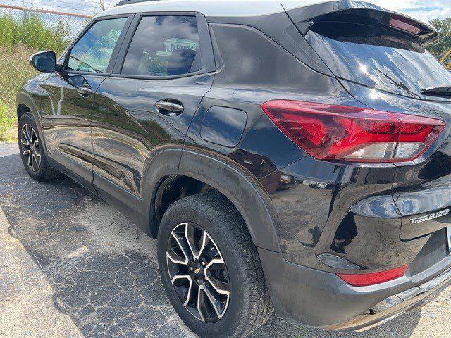 used 2023 Chevrolet TrailBlazer car