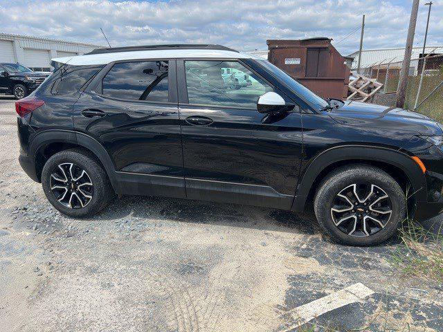 used 2023 Chevrolet TrailBlazer car