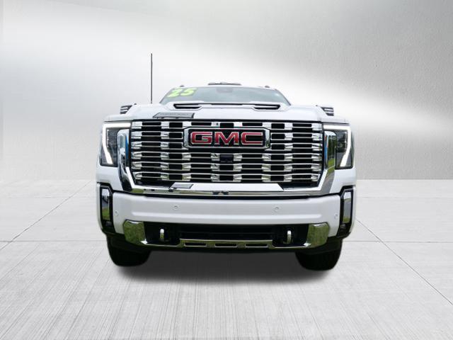 new 2025 GMC Sierra 2500 car, priced at $90,600