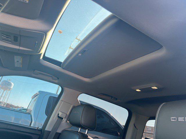 used 2018 GMC Sierra 1500 car, priced at $34,500