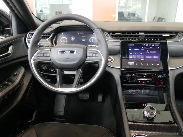 new 2025 Jeep Grand Cherokee L car, priced at $51,370