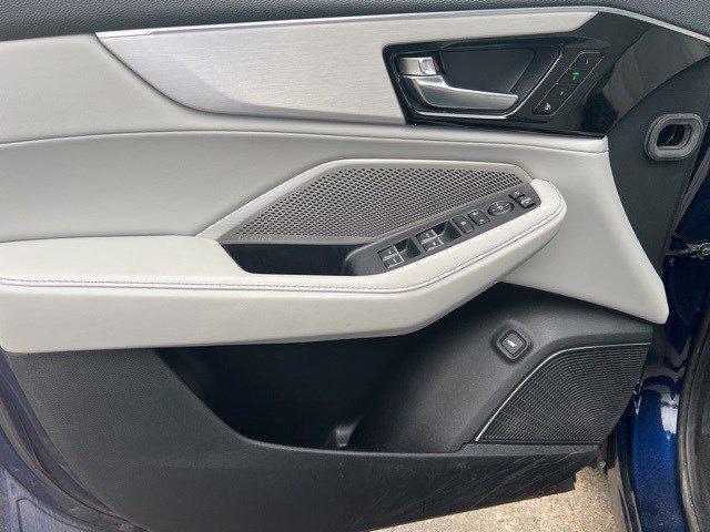 used 2022 Acura MDX car, priced at $38,994