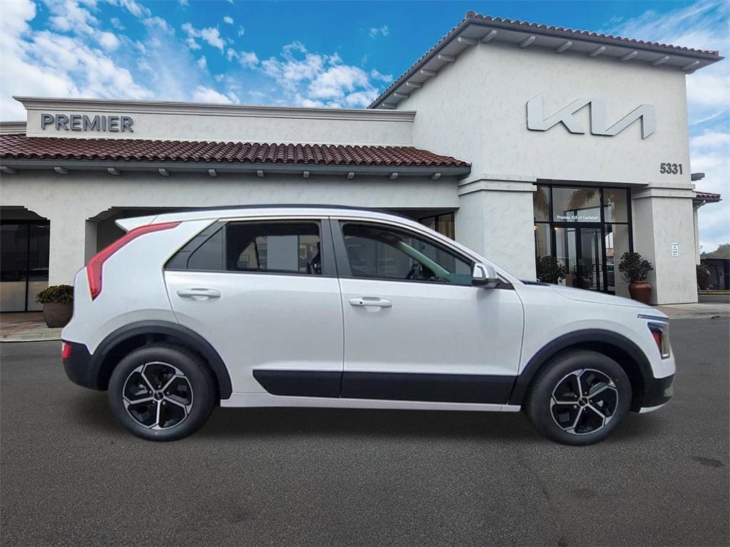 new 2025 Kia Niro Plug-In Hybrid car, priced at $36,155